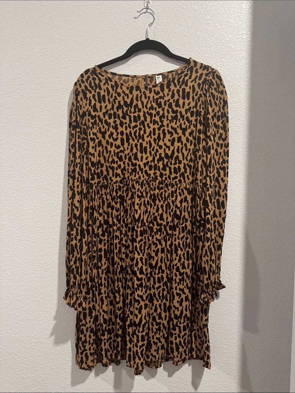 BP Leopard Print Long Sleeve Tiered Dress - Black & Tan